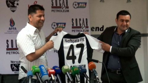 "Məni Bakıya oxumağa göndərdilər, amma futbolçu oldum"