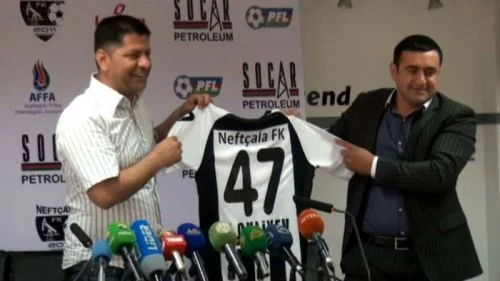 "Məni Bakıya oxumağa göndərdilər, amma futbolçu oldum" 