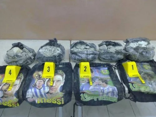 Messi torbalarında 36 kq partlayıcı - FOTO 