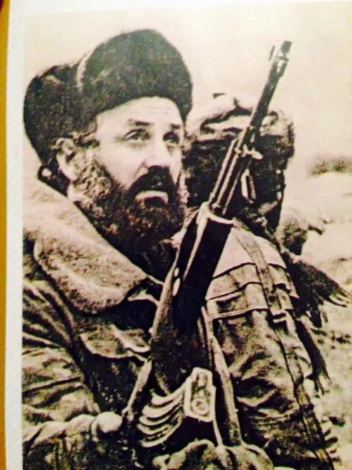 Milli Qəhrəmanımızın 70 yaşı tamam olur 