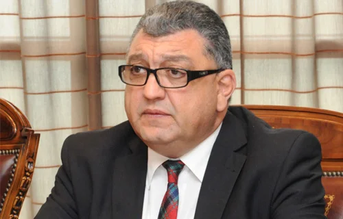 AFFA rəsmisi "Şöhrət" ordeni aldı - SƏRƏNCAM 