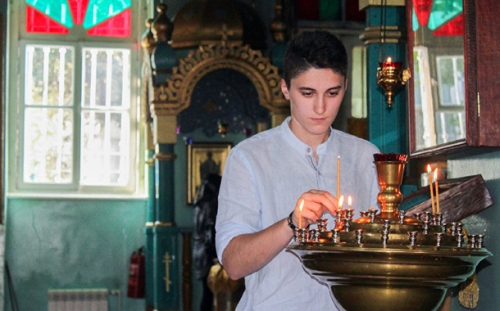 Dinini dəyişmiş azərbaycanlı qadın idmançı: "Boynumdakı xaçı görüb..."
