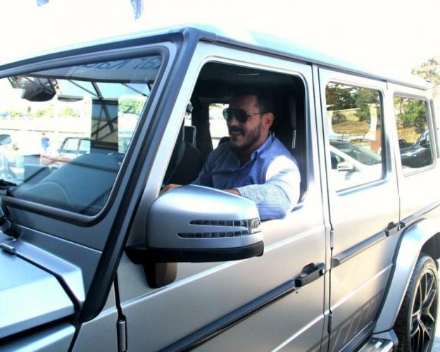 Azərbaycanlı idmançı 200 min dollarlıq maşın aldı - FOTOLAR