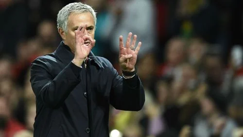 Mourinyo üzr istədi - FOTO 
