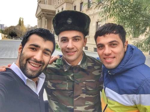 "Şöhrət" ordenli idmançımız and içib əsgər oldu - FOTO