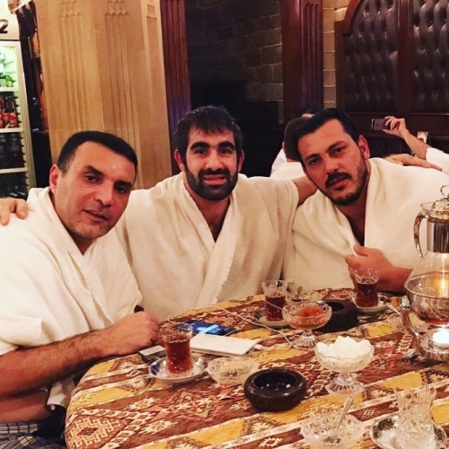 Məşhur idmançılarımız hamamda - FOTO