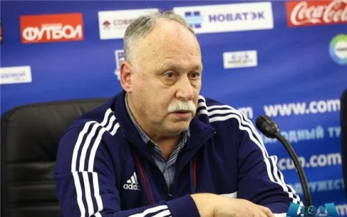 "Zenit"in baş məşqçisi Ramil Şeydayevi biabır etdi 