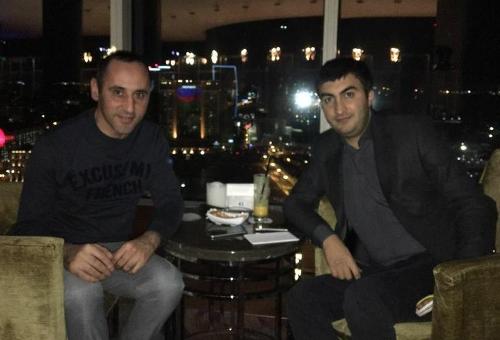 "Gözümü açanda gördüm ki, başımın üstə Qurban Qurbanov durub”