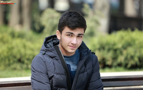 “Evdəkilər əlimdən bezmişdi” - Qurban Qurbanovun oğlu