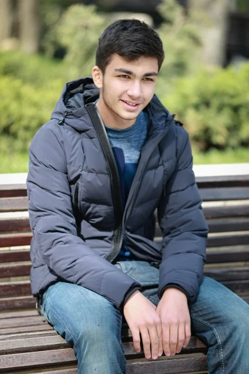 “Evdəkilər əlimdən bezmişdi” - Qurban Qurbanovun oğlu 