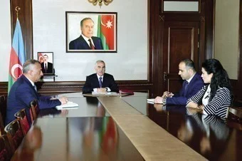 Vasif Talıbov qadın idmançıya ev hədiyyə etdi - FOTO 
