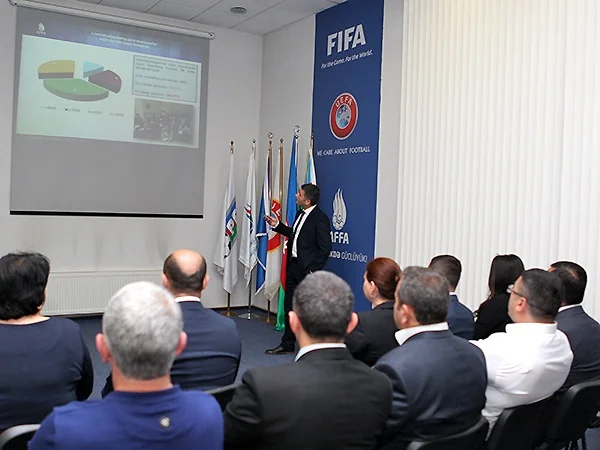 AFFA lisenziyaları payladı, mükafat verdi - FOTOLAR 