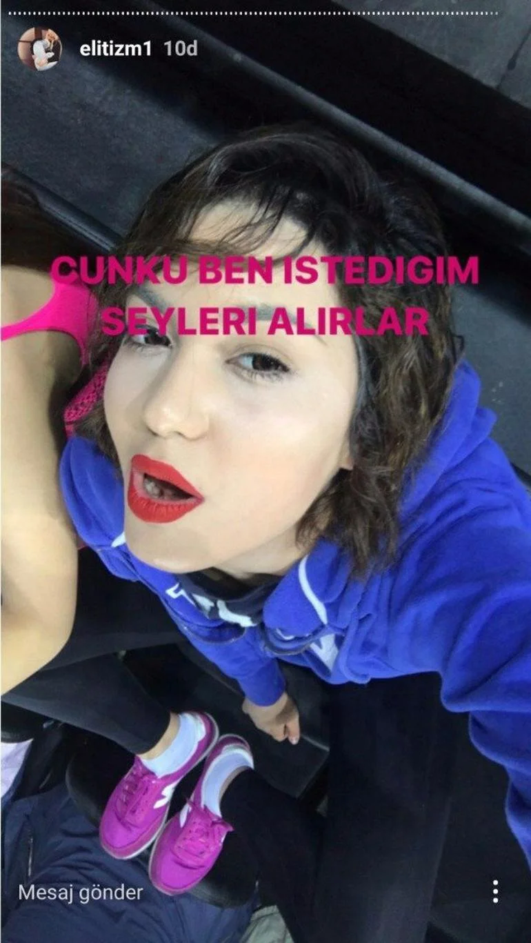 Oyun yaddan çıxdı, hamı ona baxdı - FOTOLAR 