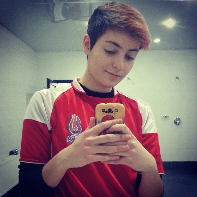 Azərbaycanlı futbolçu cinsiyyətini dəyişir: Səbinə Sebastian oldu - FOTOLAR 