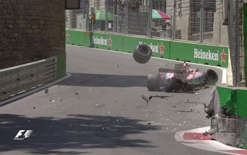 Bakıda keçirilən “Formula 1” yarışında dəhşətli qəza - FOTO-VİDEO