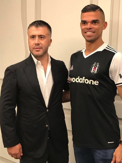 Mübariz Mənsimov dünya ulduzunu "Beşiktaş"a gətirdi - FOTO-VİDEO