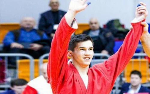 İntihar edən çempionumuz - FOTO 