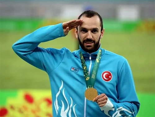 Ramil Quliyev: "Azərbaycan mənim üçün Türkiyədən pul istəmədi" 
