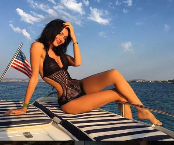 "Ronaldo məni Madridə çağırdı, getmədim" - FOTOLAR 