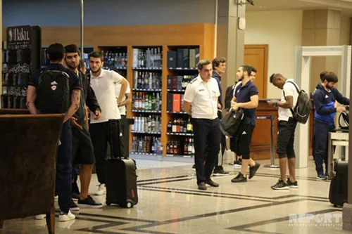 "Qarabağ" hava limanındaböyük coşqu ilə qarşılandı - VİDEO - FOTO 