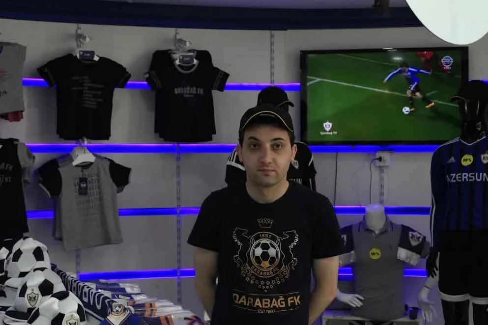 Əzizinəm "Qarabağ"... Bir xanımın azarkeşliyi - FOTOLAR 