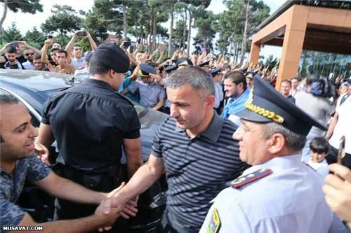 Qəhrəmanların qarşılanması - Fotoların dili ilə 