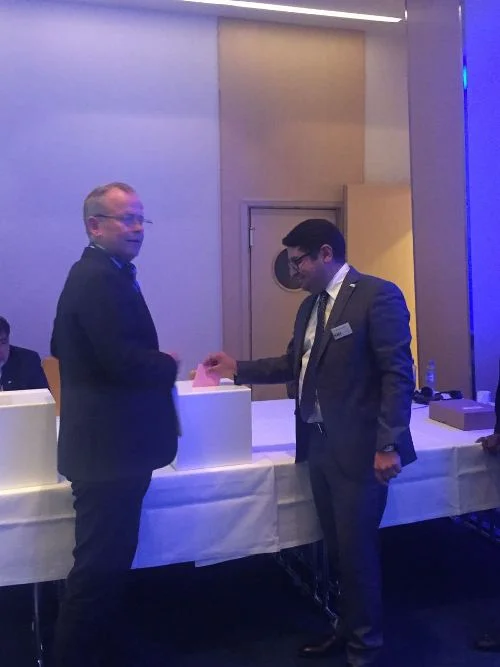 UCİ-a yeni prezident seçilib 