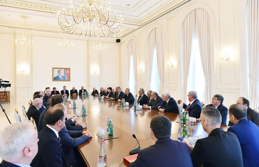 Prezident beynəlxalq idman təşkilatlarının nümayəndələrini qəbul etdi - FOTOLAR 