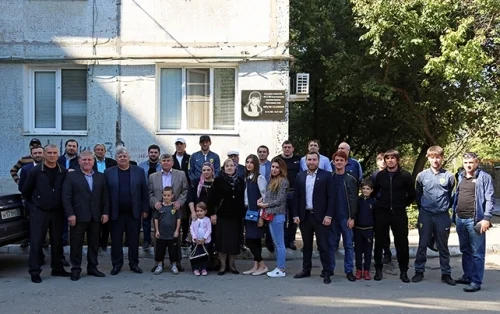 Millimizin sabiq futbolçusunun adı Mahaçqalada əbədiləşdirildi - FOTO 
