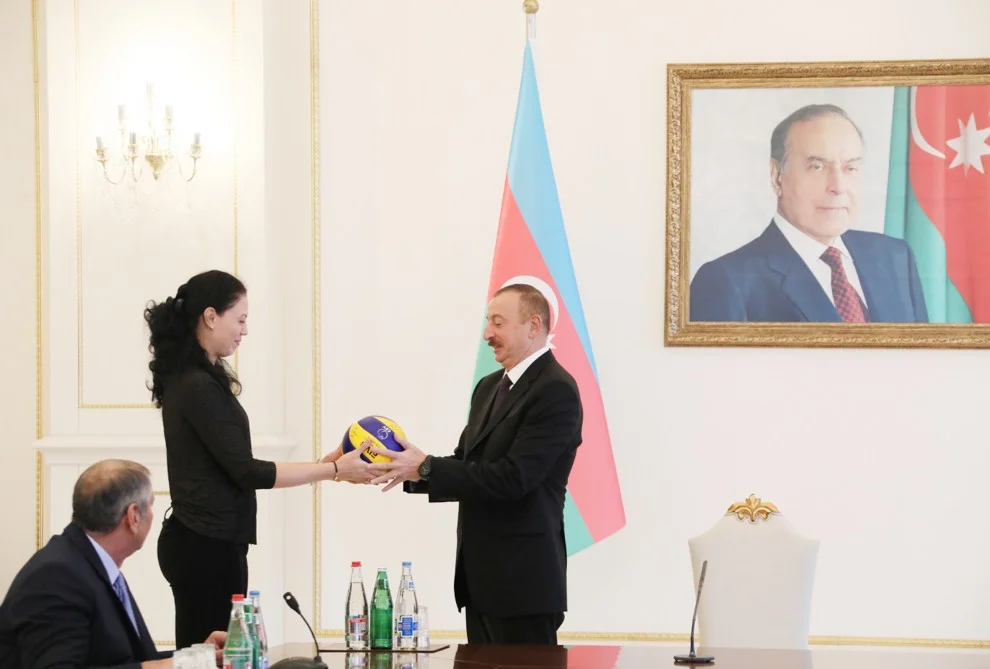 Prezident milli komandanı qəbul etdi - FOTOLAR 