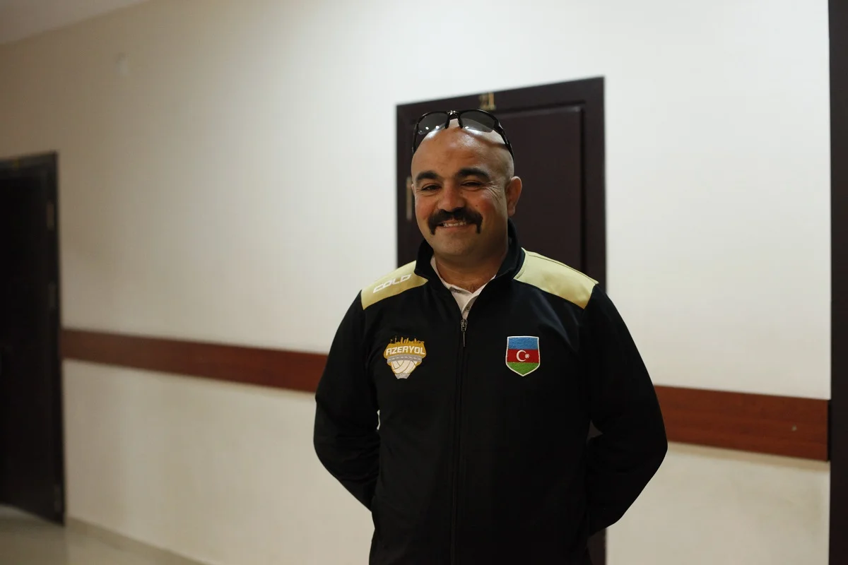 Beynəlxalq dərəcəli məşqçi və hakim orta məktəbdə müəllim işləyir (MÜSAHİBƏ) 