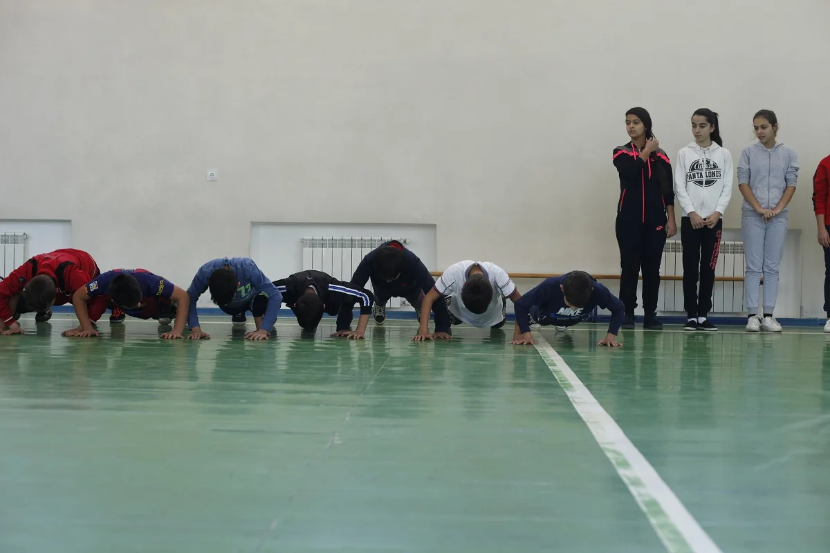 Beynəlxalq dərəcəli məşqçi və hakim orta məktəbdə müəllim işləyir (MÜSAHİBƏ) 