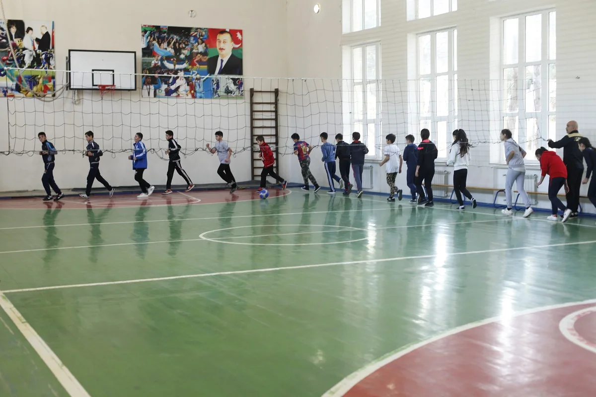 Beynəlxalq dərəcəli məşqçi və hakim orta məktəbdə müəllim işləyir (MÜSAHİBƏ) 
