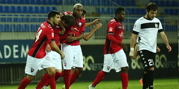 "Neftçi" qaçdı, "Qəbələ" qovdu: "Bakcell Arena"da əzmkar qələbə  
