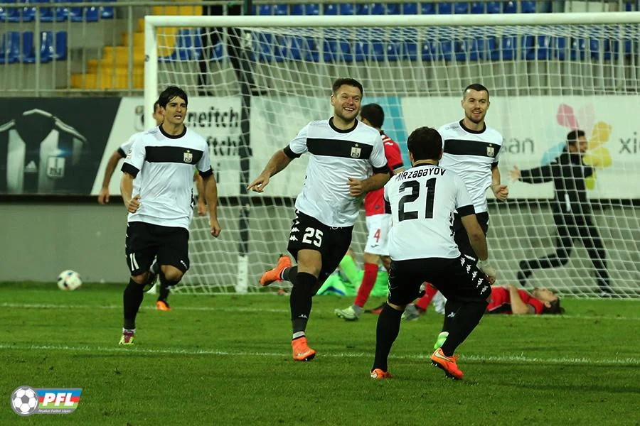 "Qəbələ" Bakıdan 3 xalla dönür - FOTO/VİDEO 