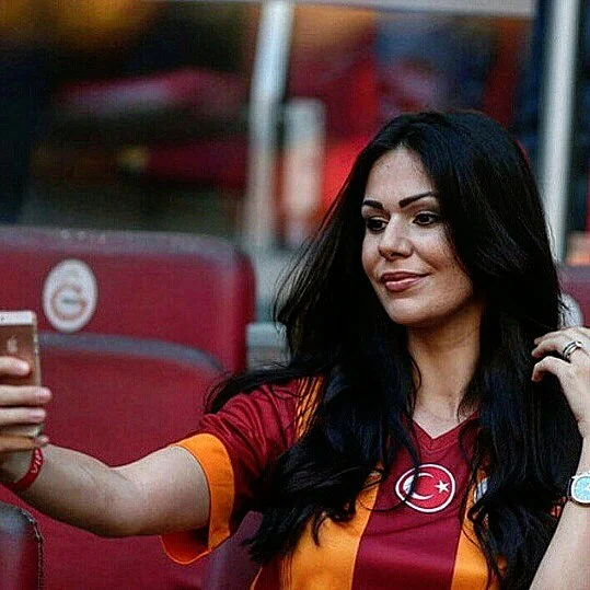 Məşhur xanımdan şok açıqlama: "Ronaldo oyundan əvvəl..." - FOTOLAR 