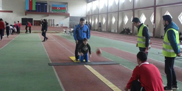 Autizmlilər daha bir ilkə imza atdılar (FOTOLAR) 