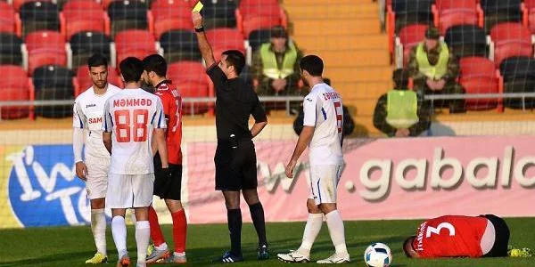 "Qəbələ"dən darmadağn, "Zirə" tək qolla qazandı 