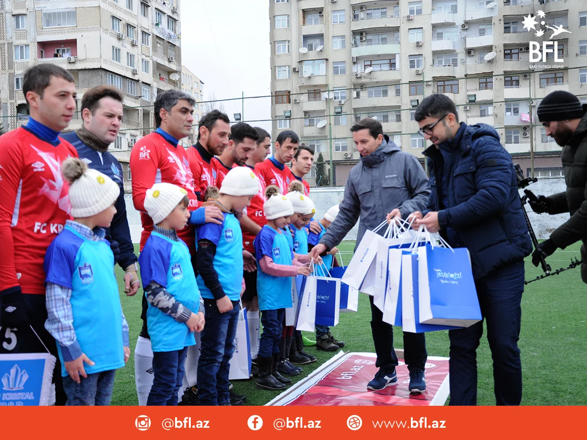 “Bakı Futbol Liqası” xeyriyyə aksiyası keçirdi - FOTOLAR 