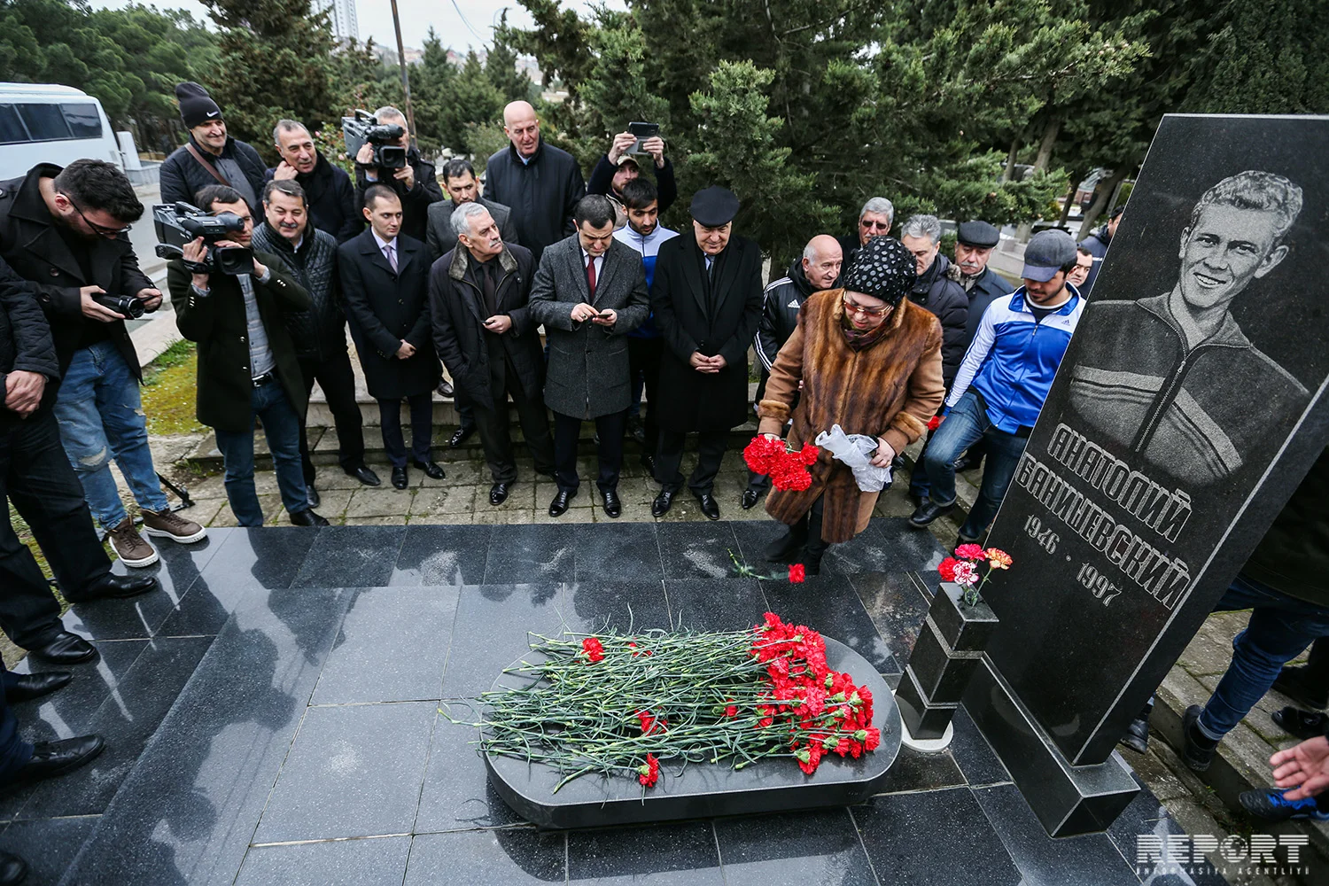 Çingiz Abdullayev Banişevskinin ruhundan utanır - FOTOLAR 