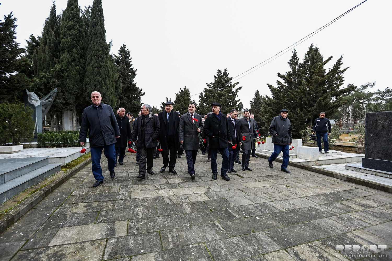 Çingiz Abdullayev Banişevskinin ruhundan utanır - FOTOLAR 