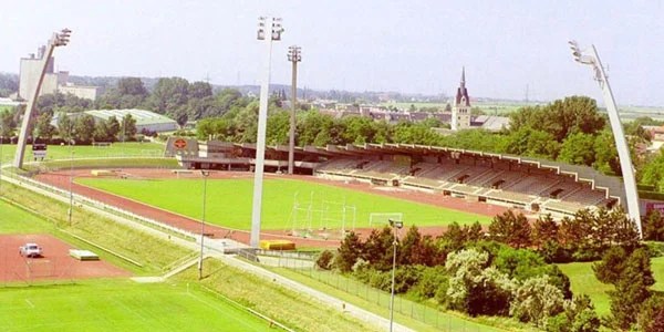 "Qarabağ Vyana" yeni stadiona qovuşdu (FOTO) 