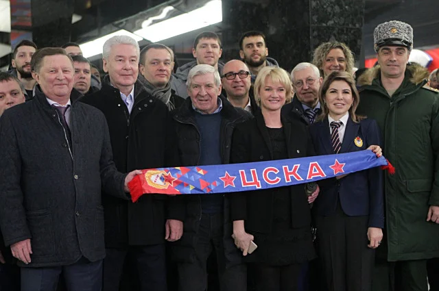 Məşhur klubun adı metro stansiyasına verildi - FOTO 
