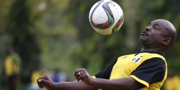 Futbolda ölkə prezidentinə kobudluq edən klubun rəsmiləri həbs edildi - FOTO 