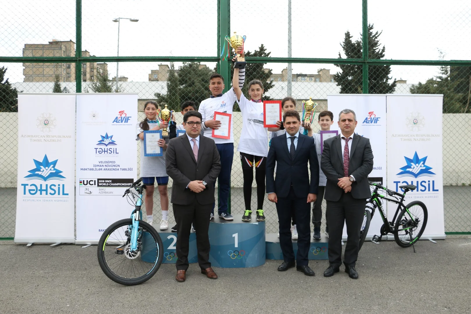 BMX üzrə dünya çempionatına dəstək yarışları başlayıb - FOTOLAR 