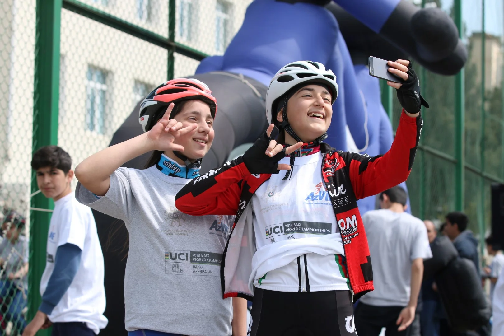 BMX üzrə dünya çempionatına dəstək yarışları başlayıb - FOTOLAR 