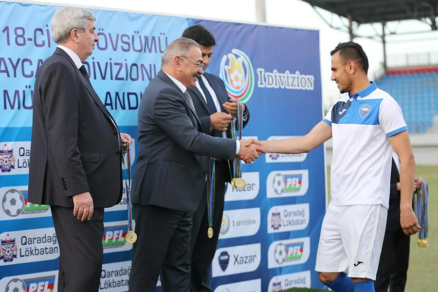 PFL qalibləri mükafatlandırdı - FOTO/VİDEO 
