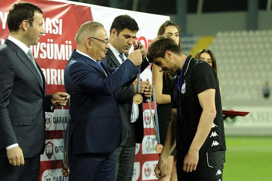 “Qəbələ” gümüş, “Neftçi” bürünc medallarına qovuşdu - FOTOLAR 