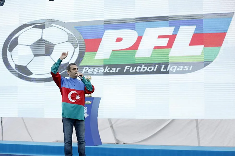 Qəbələdə möhtəşəm şou: himn fərqli tərzdə oxundu, Seeya stadionu coşdurdu - FOTOLAR 