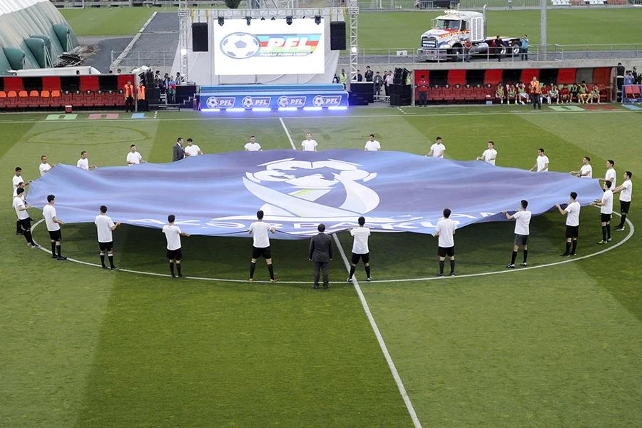 Qəbələdə möhtəşəm şou: himn fərqli tərzdə oxundu, Seeya stadionu coşdurdu - FOTOLAR 
